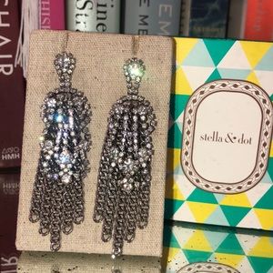 Stella & Dot Petra earrings